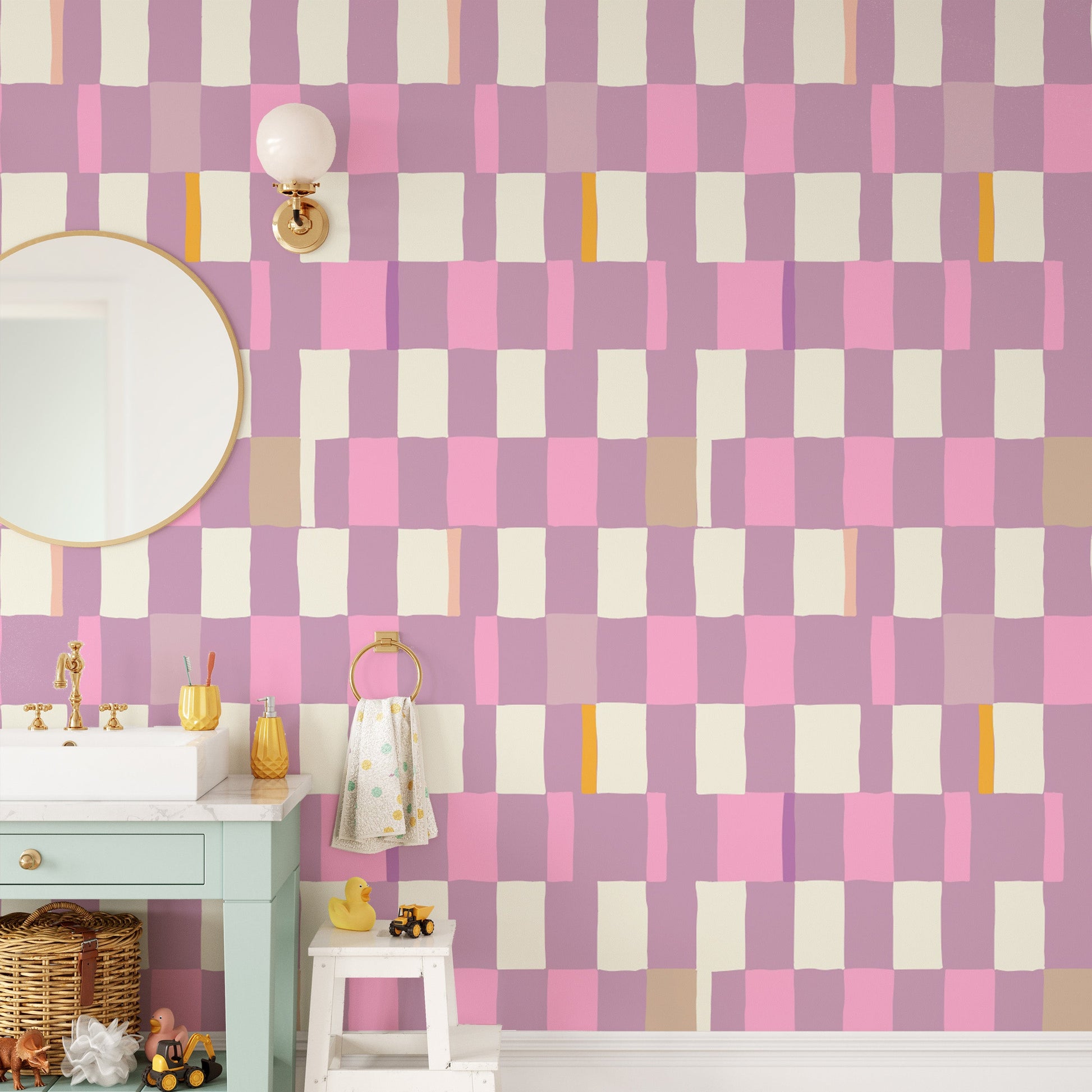 Stylish checkerboard wallpaper featuring intricate mosaic details.
