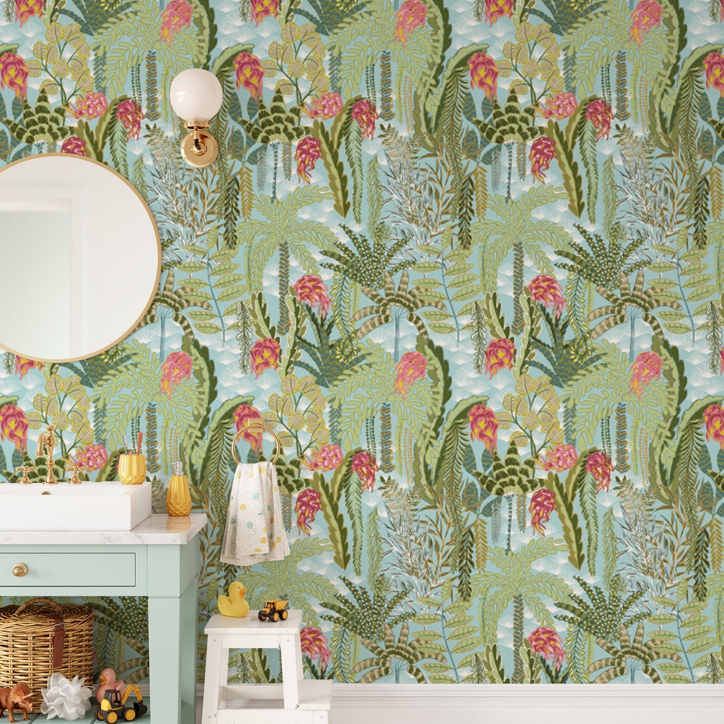 Elegant Exotic Mint wallpaper featuring botanical designs.
