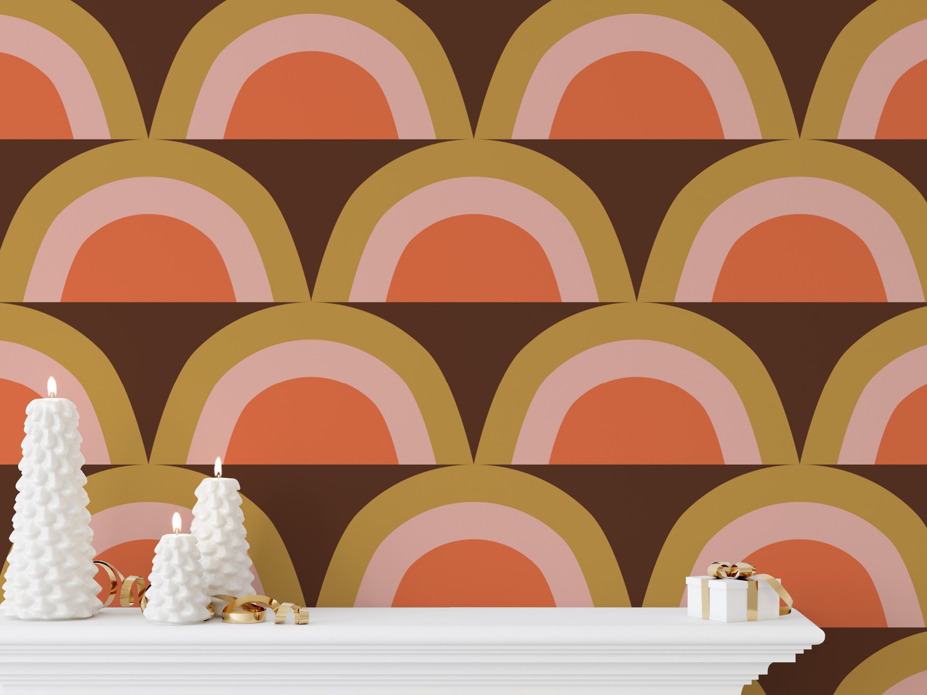 Retro rainbow wallpaper in warm colors
