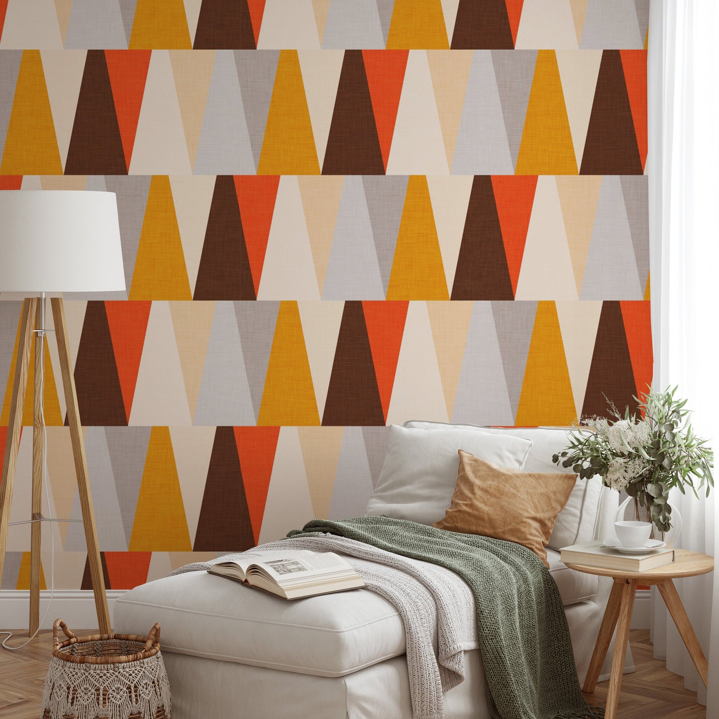 Triangular pattern wallpaper in warm colors
