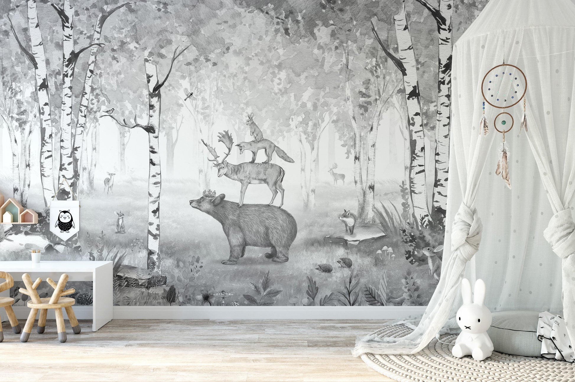 Bear King Grey Wallpaper Mural - Giffywalls