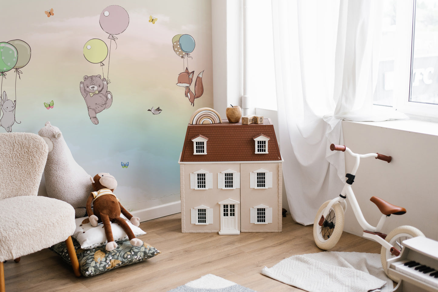 Dreamy flying animals wallpaper for nursery