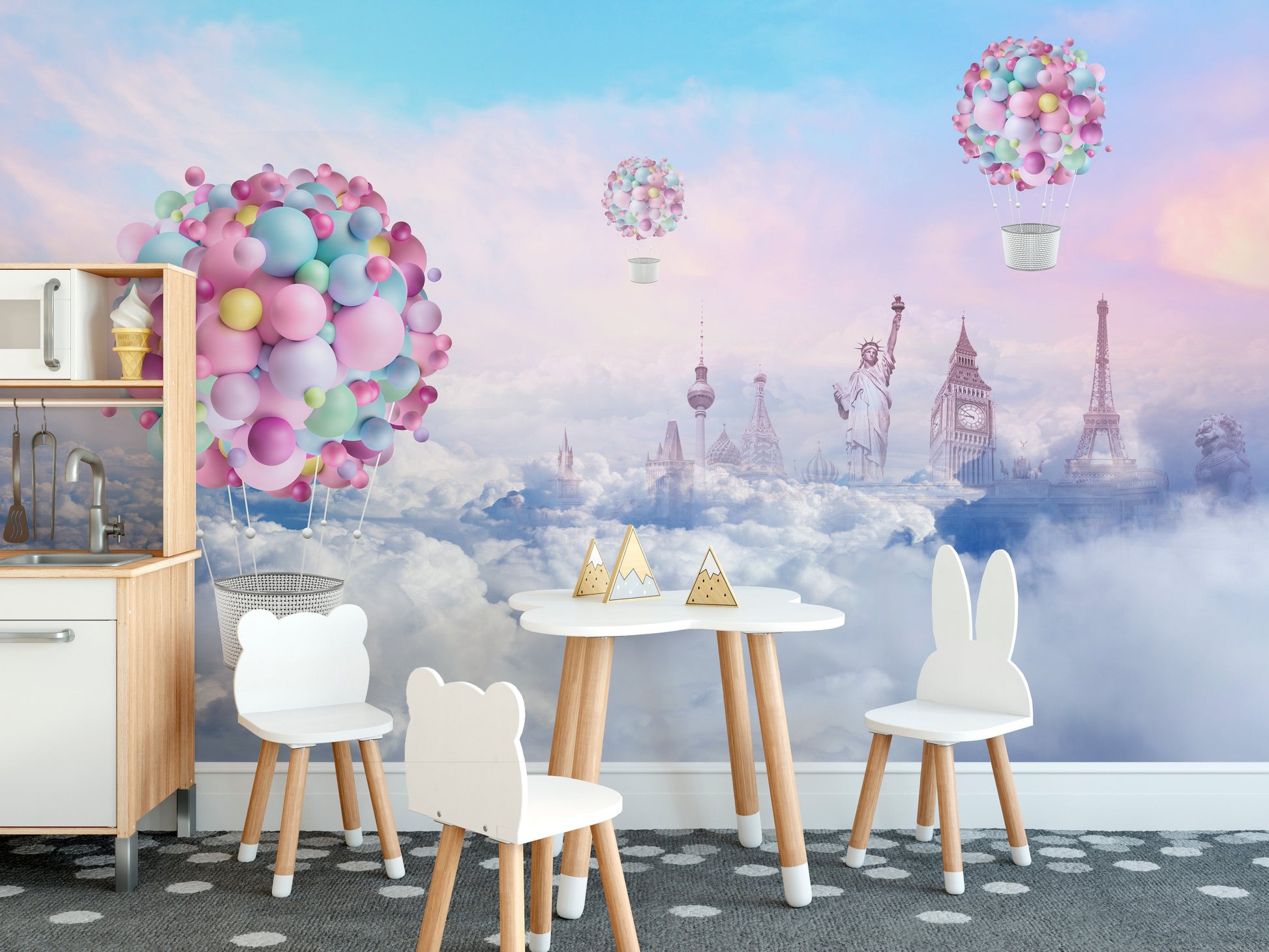 Nursery wallpaper featuring colorful balloons
