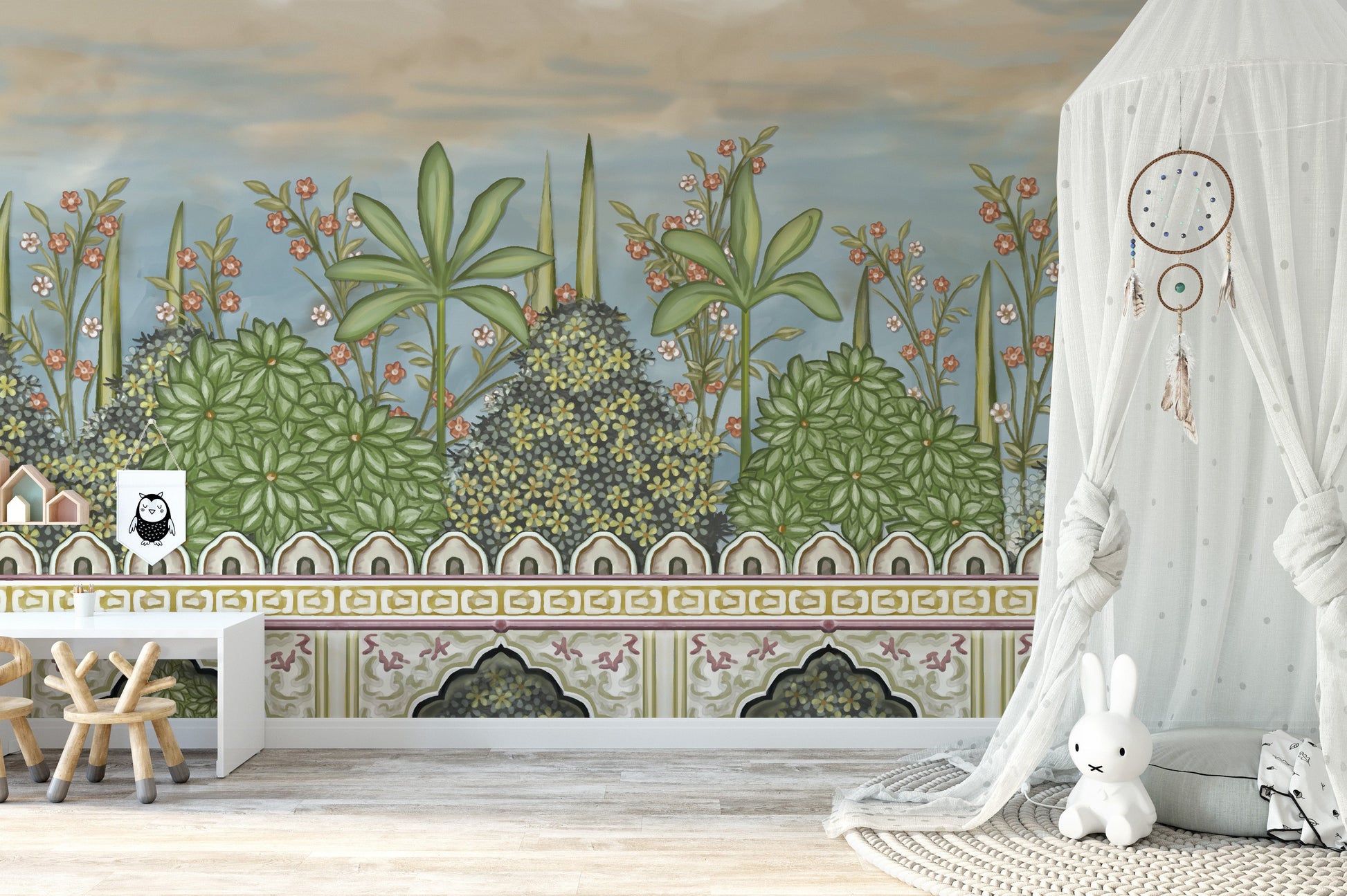 Royal-inspired Mughal garden mural 